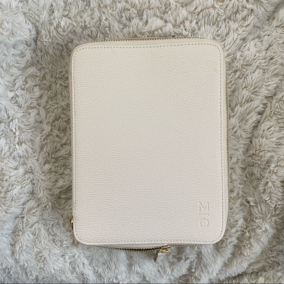 tech organizer - Picture 6 of 7